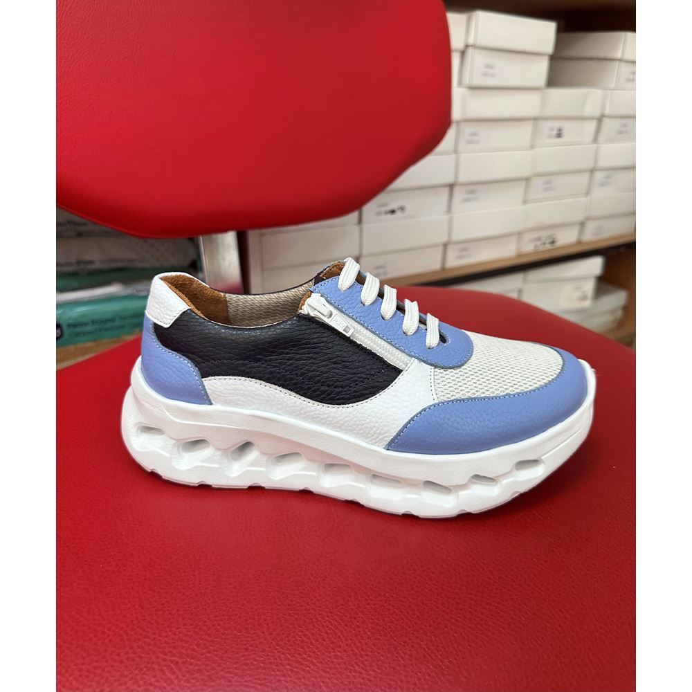 19248  BEYAZ/MAVİ Hakiki Deri Ortopedik  Spor Ayakkabısı