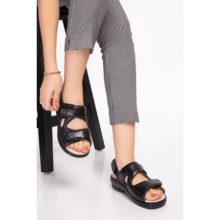 020 Siyah Tabanı Çıkabilen Hakiki Deri Diabetik  ve Ortopedik Sandalet