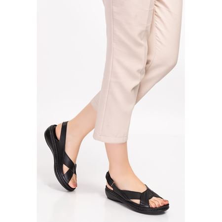 204 SİYAH Hakiki Deri Ortopedik Masaj Tabanlı Sandalet