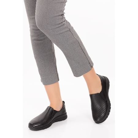 437 D  Siyah Hakiki Deri Comfort