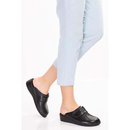 790 SİYAH Hakiki Deri Ortopedik Topuk Dikeni Özellikli Terlik