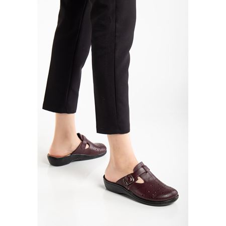 825 BORDO Hakiki Deri İç Tabanı Çıkan Ortopedik Terlik