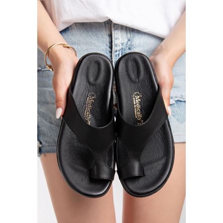 105 SİYAH ANATOMİK TERLİK