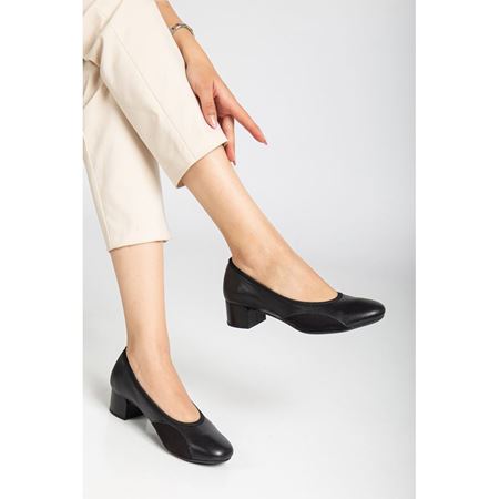 4236.77 437 Siyah Hakiki Deri ve Neopren Destekli Halluks Valgus Comfort