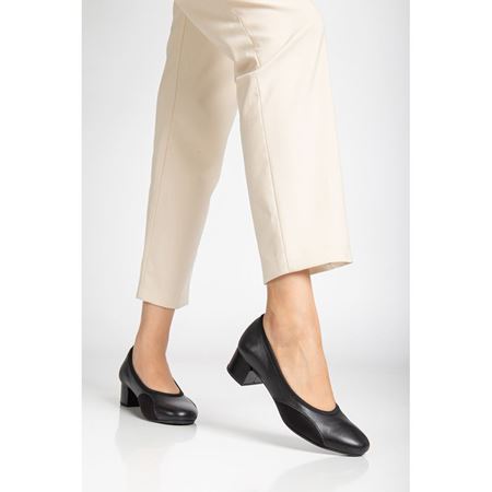 4236.77 437 Siyah Hakiki Deri ve Neopren Destekli Halluks Valgus Comfort