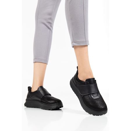 15001 Siyah Halluks Valgus ve Rigidus Ortopedik Ayakkabı